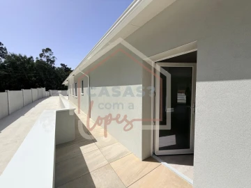 Moradia T3 para Venda em Fonte de Angeão e Covão do Lobo