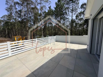 Moradia T3 para Venda em Fonte de Angeão e Covão do Lobo