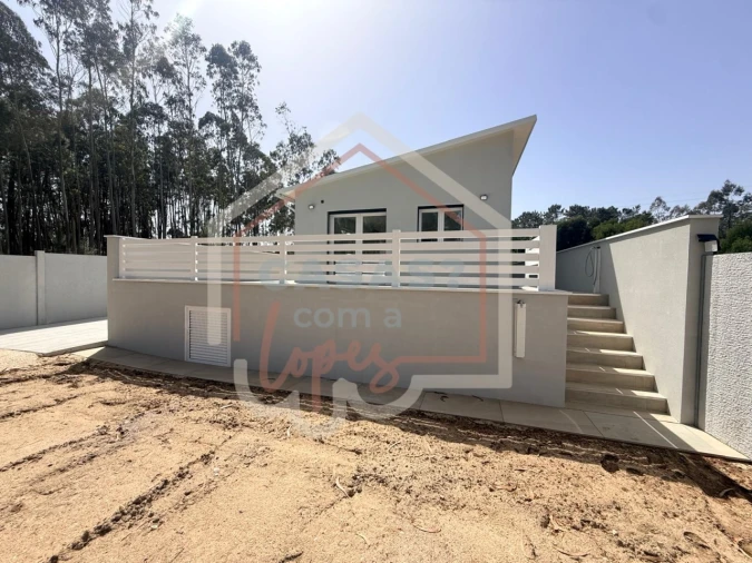 Moradia T3 para Venda em Fonte de Angeão e Covão do Lobo Foto 33