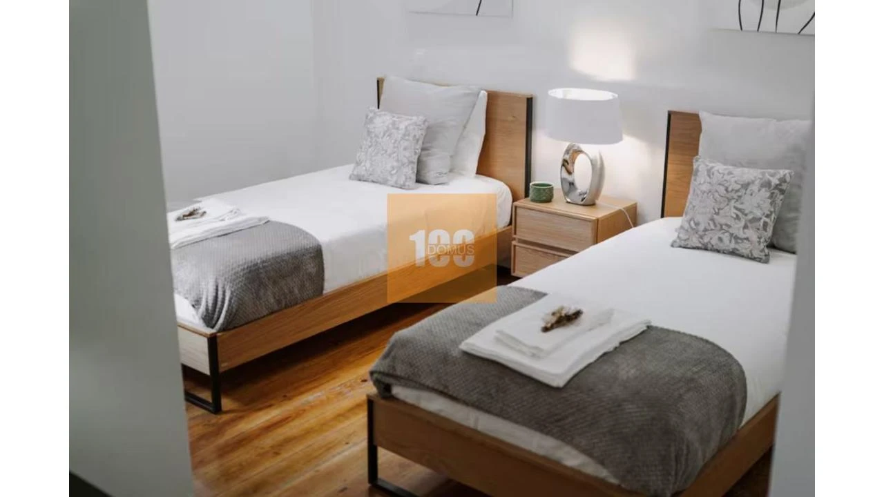 Apartamento T2 para Venda em Paranhos Foto 20
