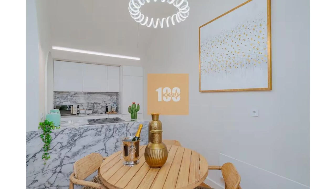 Apartamento T2 para Venda em Paranhos Foto 8