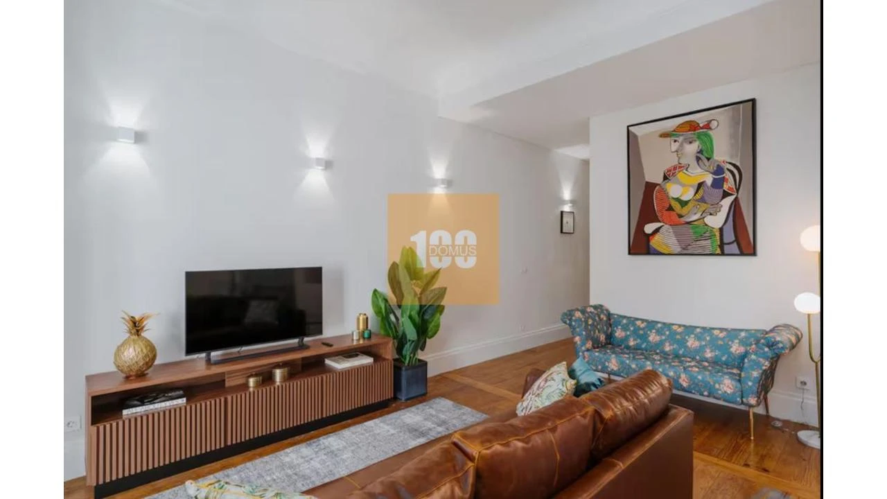 Apartamento T2 para Venda em Paranhos Foto 5