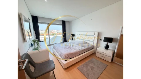 Moradia T4 para Venda em Gafanha da Encarnação