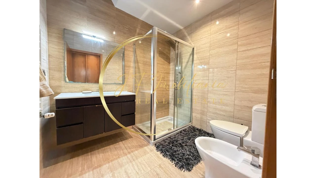 Moradia T4 para Venda em Gafanha da Encarnação Foto 6