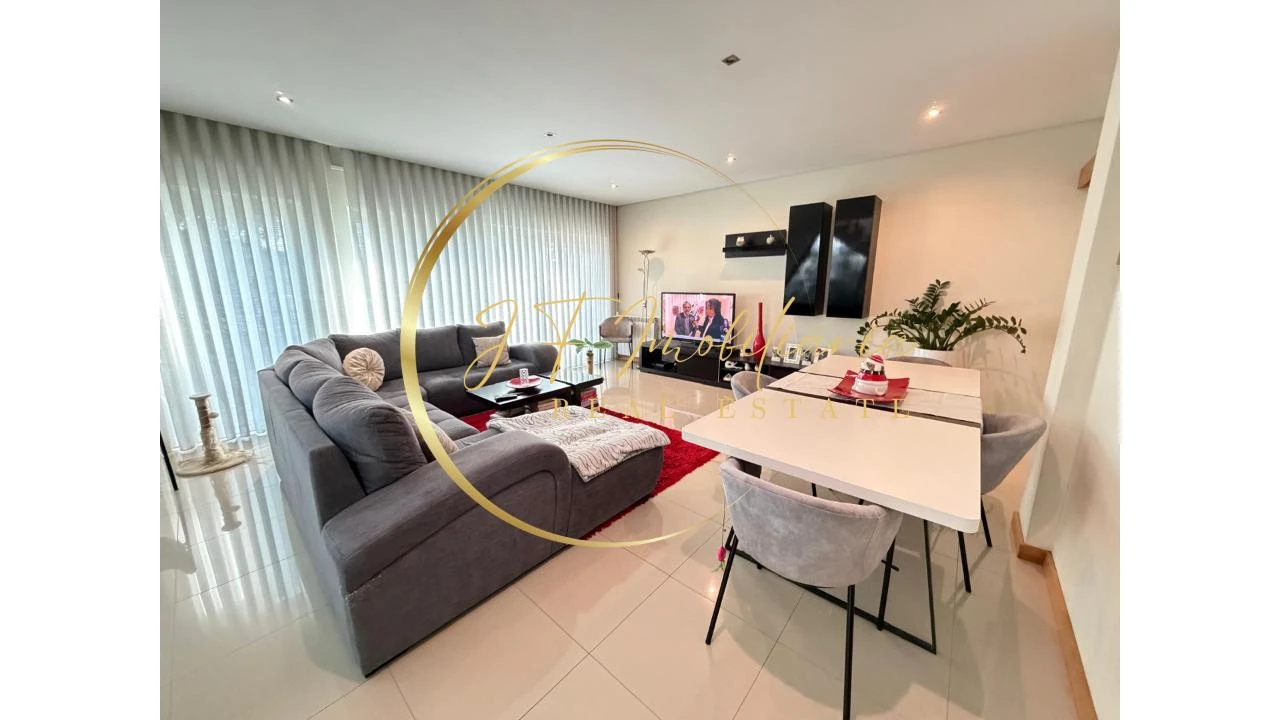 Moradia T4 para Venda em Gafanha da Encarnação Foto 17