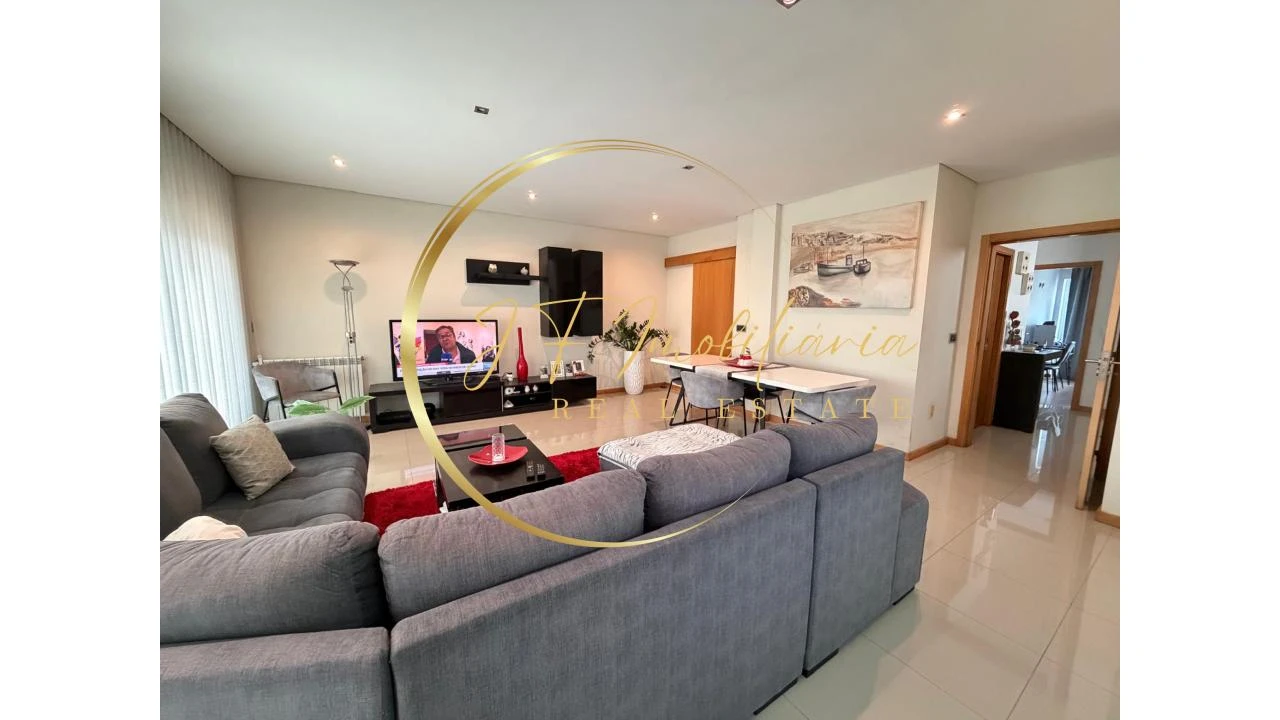 Moradia T4 para Venda em Gafanha da Encarnação Foto 19