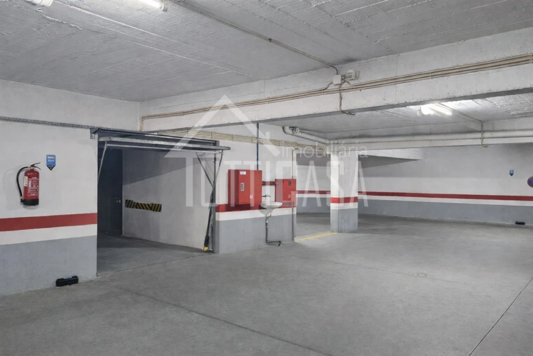 Apartamento T3 para Venda em Póvoa de Santa Iria e Forte da Casa Foto 30