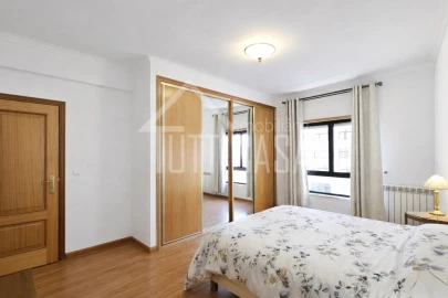 Apartamento T3 para Venda em Póvoa de Santa Iria e Forte da Casa