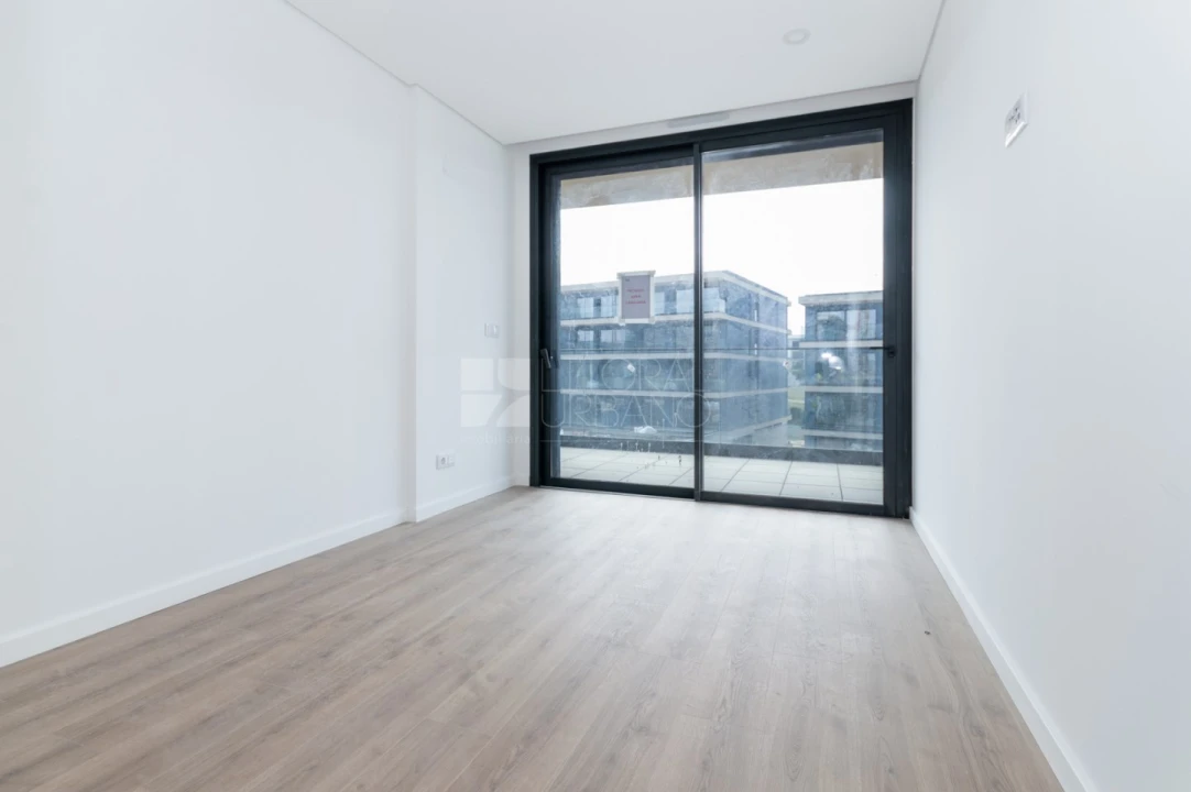 Apartamento T3 para Venda em Madalena Foto 16