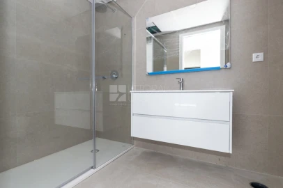 Apartamento T3 para Venda em Madalena