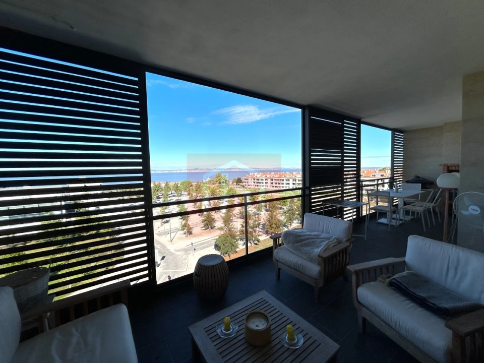 Apartamento T4 para Venda em Alcochete Foto 8