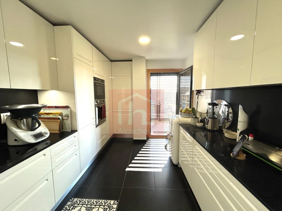 Apartamento T4 para Venda em Alcochete Foto 11
