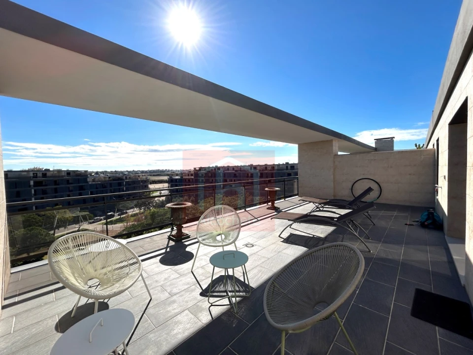 Apartamento T4 para Venda em Alcochete Foto 42