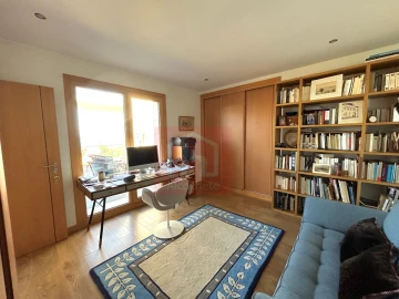 Apartamento T4 para Venda em Alcochete