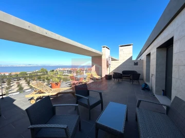 Apartamento T4 para Venda em Alcochete