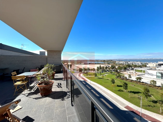 Apartamento T4 para Venda em Alcochete Foto 39