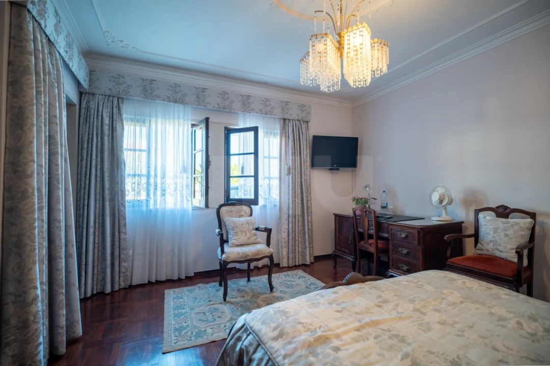 Moradia T7 para Venda em Cela Foto 56