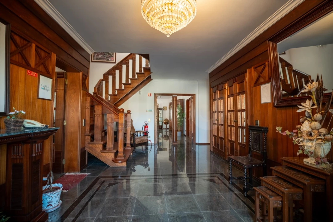 Moradia T7 para Venda em Cela Foto 59