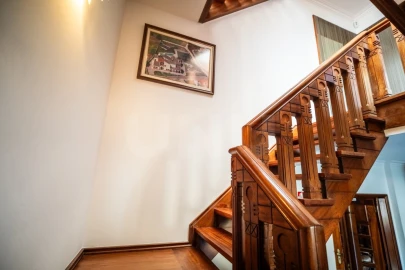 Moradia T7 para Venda em Cela