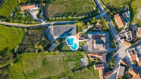 Moradia T7 para Venda em Cela