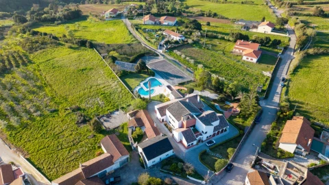 Moradia T7 para Venda em Cela