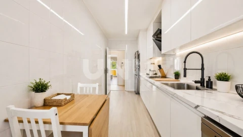 Apartamento T3 para Venda em Alenquer (Santo Estêvão e Triana)