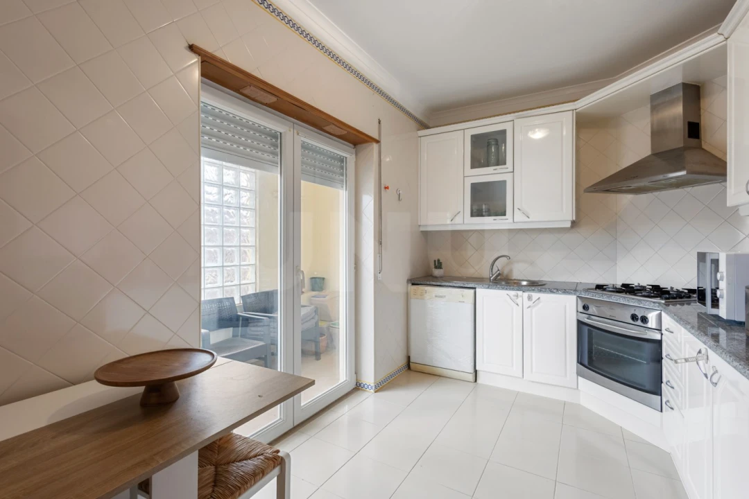 Moradia T2 para Venda em Silveira Foto 5