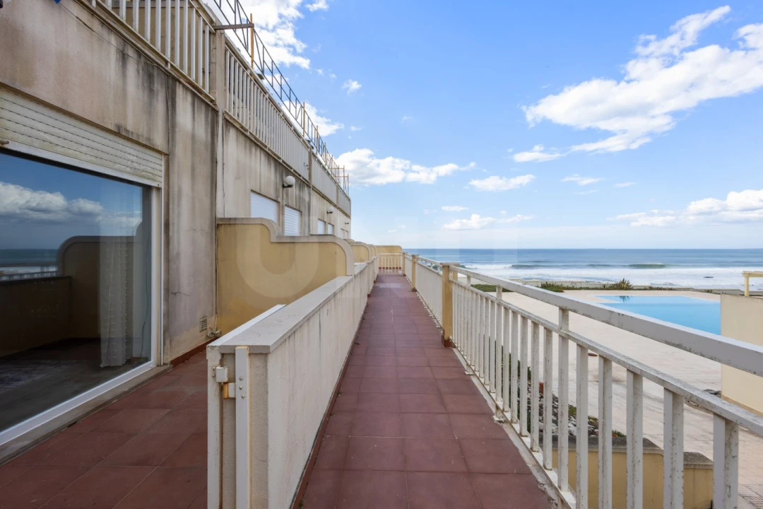 Moradia T2 para Venda em Silveira Foto 17