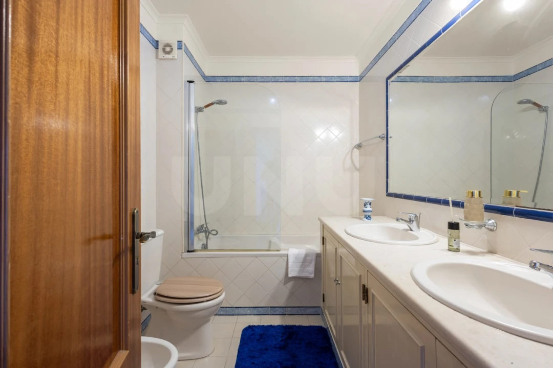 Moradia T2 para Venda em Silveira Foto 18