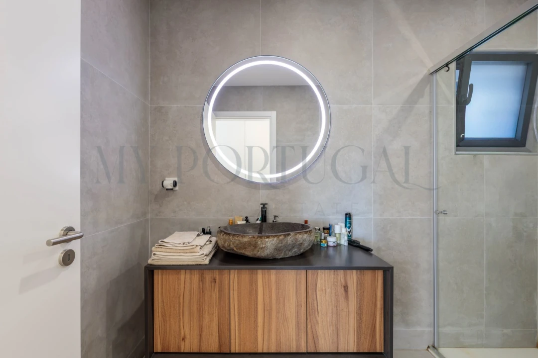 Apartamento T3 para Venda em Santo Isidoro Foto 20