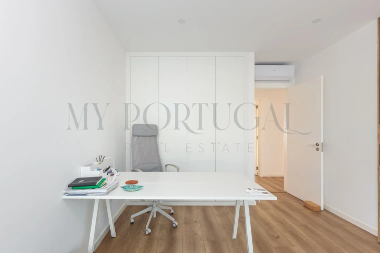 Apartamento T3 para Venda em Santo Isidoro Foto 18