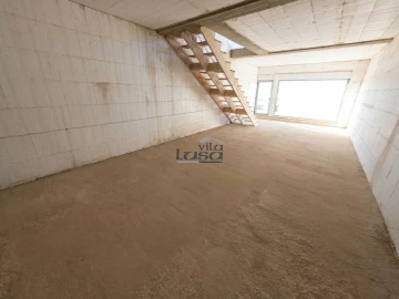 Moradia T2 para Venda em Sandim, Olival, Lever e Crestuma