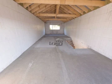 Moradia T2 para Venda em Sandim, Olival, Lever e Crestuma