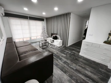 Apartamento T2 para Arrendamento em Gavião