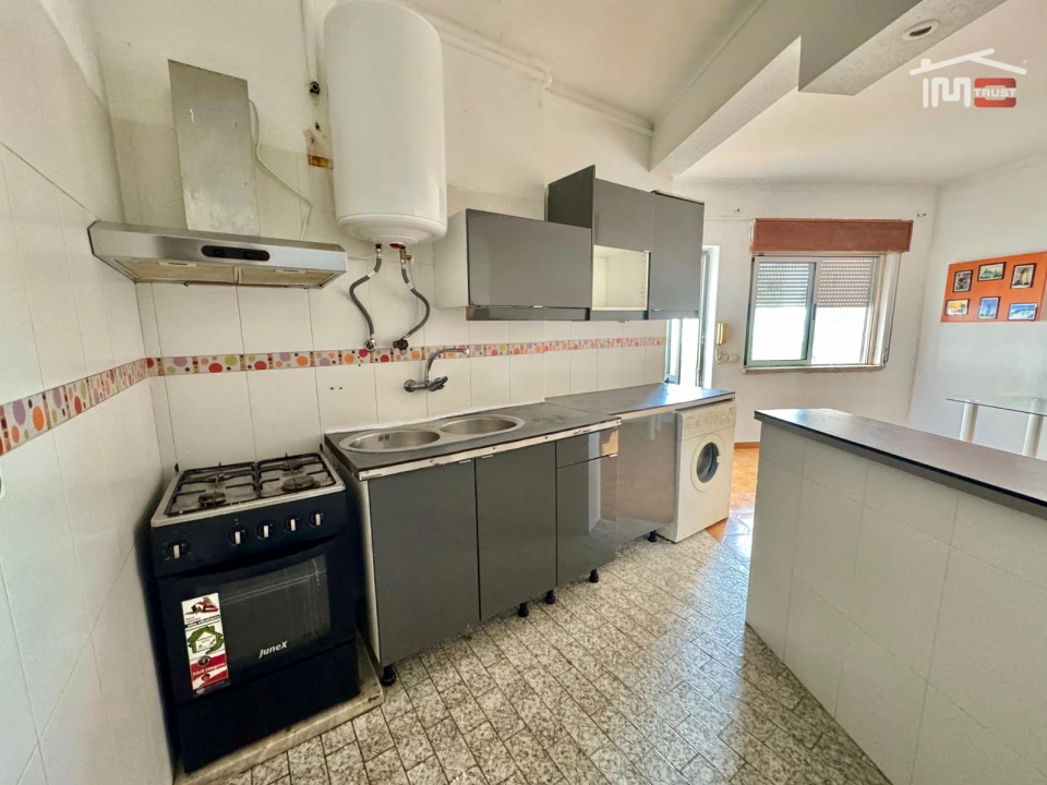 Apartamento T2 para Arrendamento em Pinhal Novo Foto 24