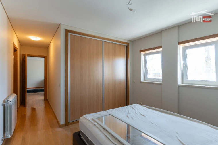 Apartamento T1 para Arrendamento em Fatima Foto 8