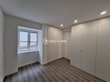 Apartamento T2 para Arrendamento em Viseu