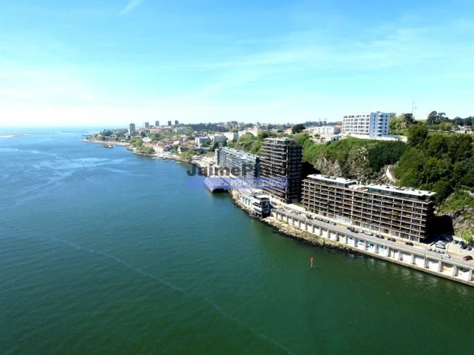 Apartamento T3 para Venda em Aldoar, Foz do Douro e Nevogilde Foto 4