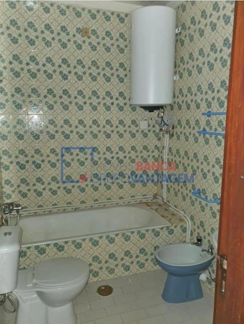 Apartamento T1 para Venda em Santa Marinha e São Pedro da Afurada