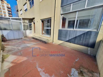 Apartamento T1 para Venda em Santa Marinha e São Pedro da Afurada