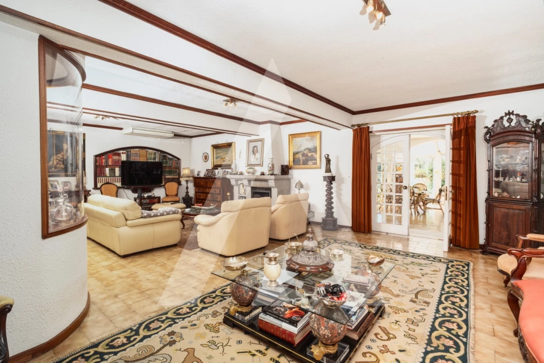 Moradia T4 para Venda em Nogueira e Silva Escura Foto 6