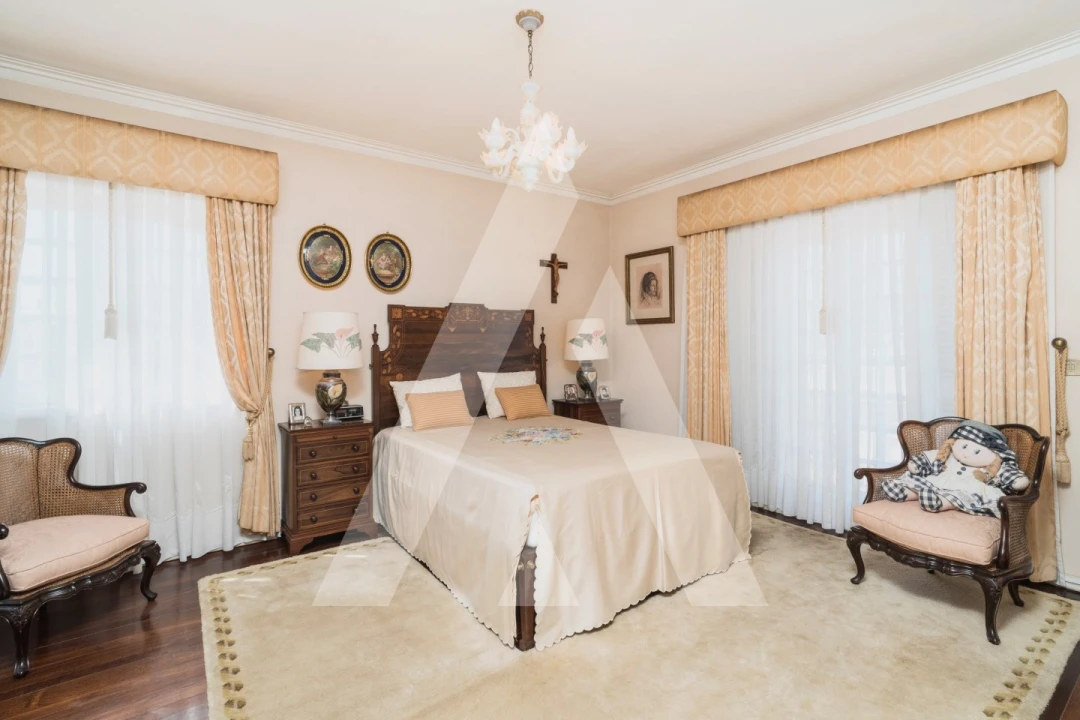 Moradia T4 para Venda em Nogueira e Silva Escura Foto 20