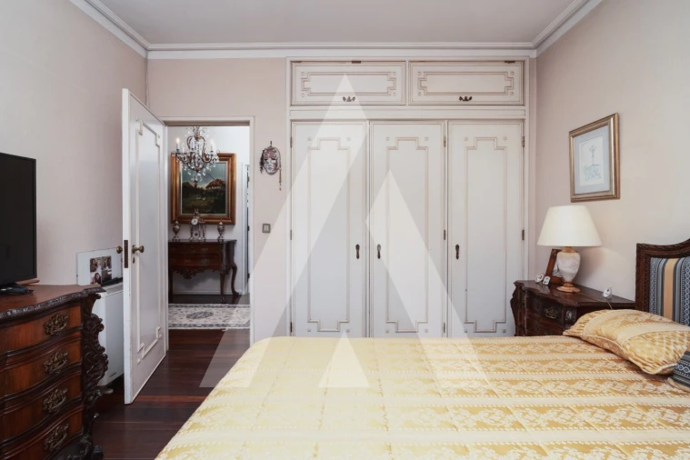 Moradia T4 para Venda em Nogueira e Silva Escura Foto 15