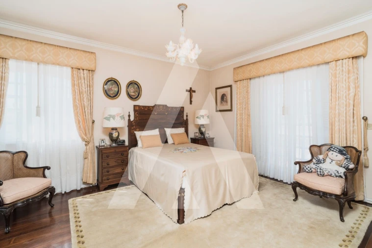 Moradia T4 para Venda em Nogueira e Silva Escura Foto 20