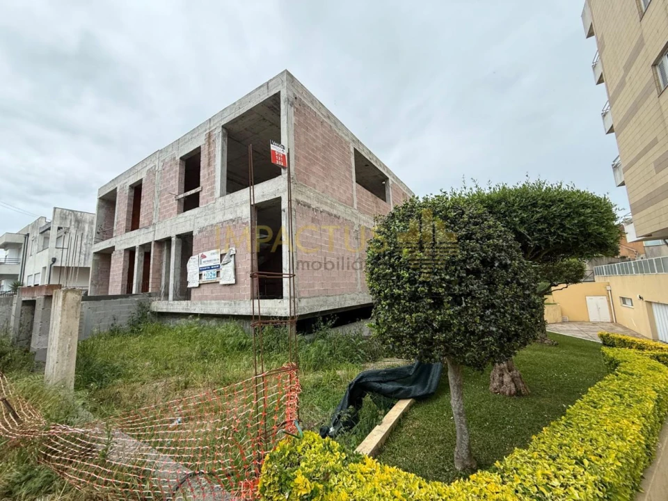 Moradia T3 para Venda em Cidade da Maia Foto 1