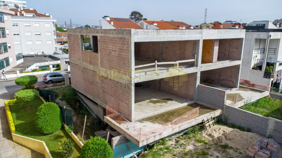Moradia T3 para Venda em Cidade da Maia Foto 6