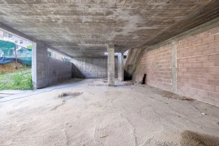 Moradia T3 para Venda em Cidade da Maia Foto 22