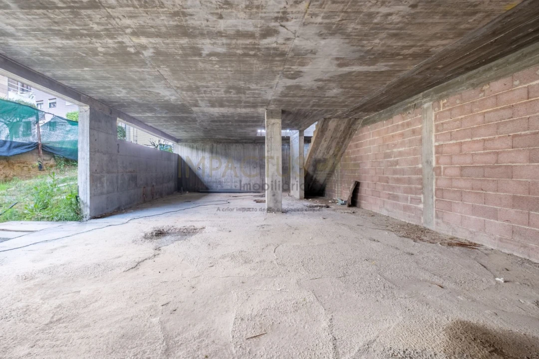 Moradia T3 para Venda em Cidade da Maia Foto 22