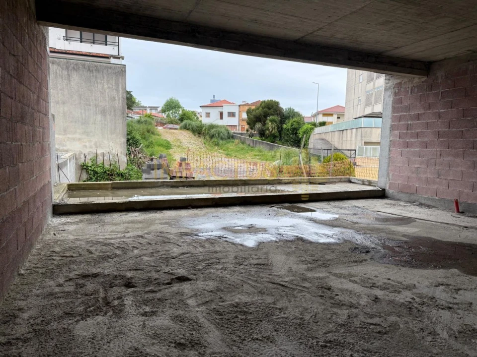 Moradia T3 para Venda em Cidade da Maia Foto 6