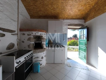 Moradia T1 para Arrendamento em Castelo do Neiva